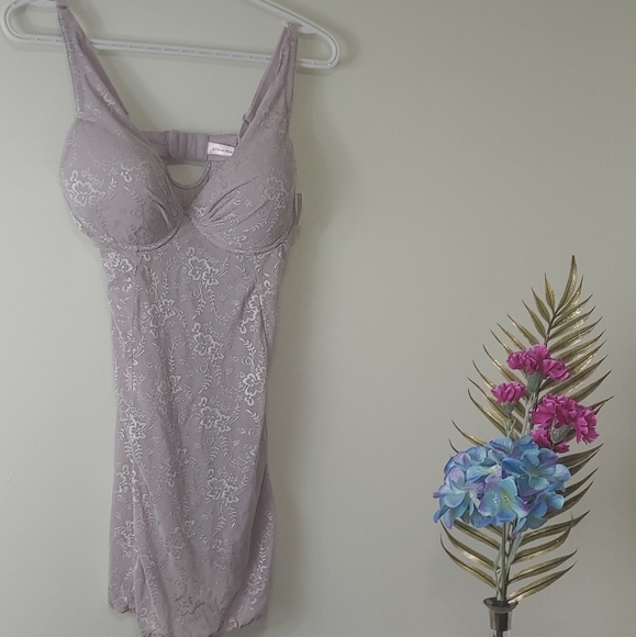 La Vie En Rose Other - Mauve La Vie en Rose